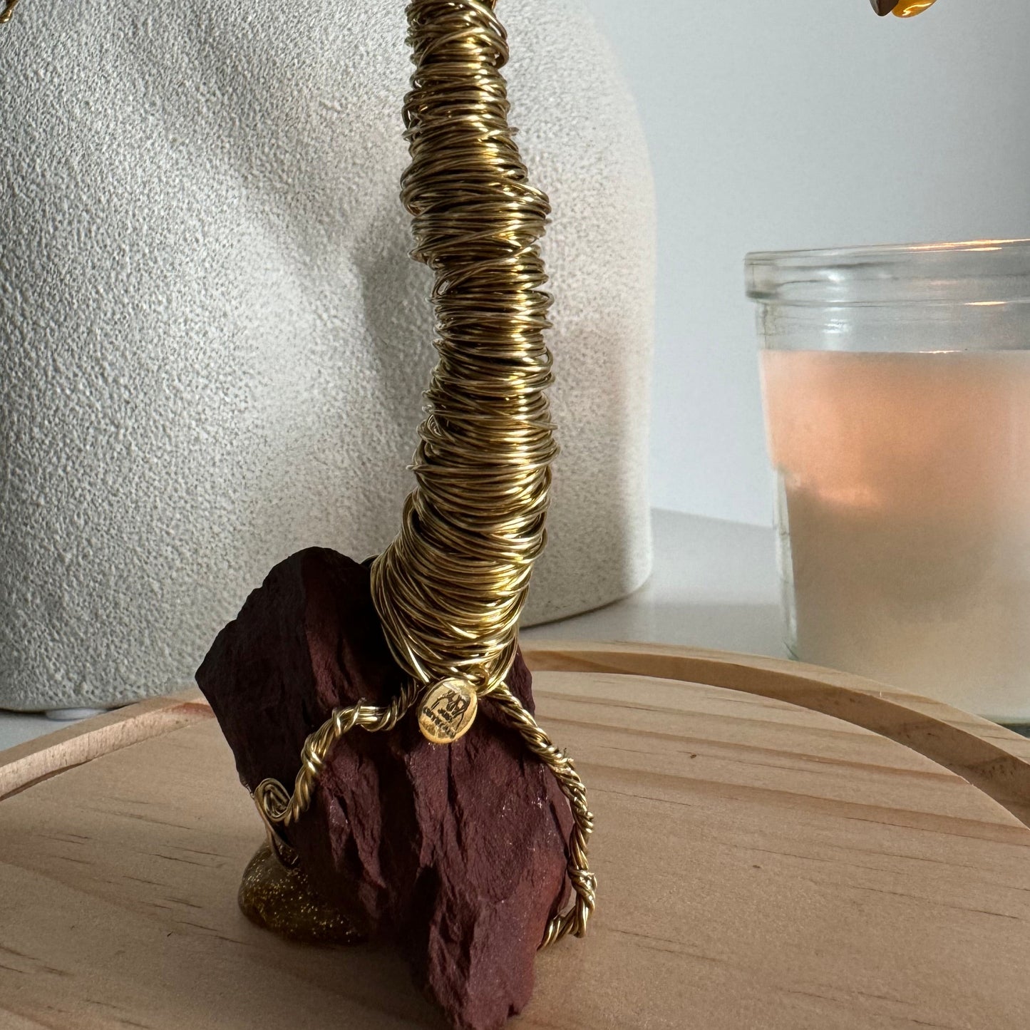 Selbstbewusst Edelsteinbaum