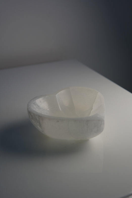 Selenit Schale - Rund / Herzförmig