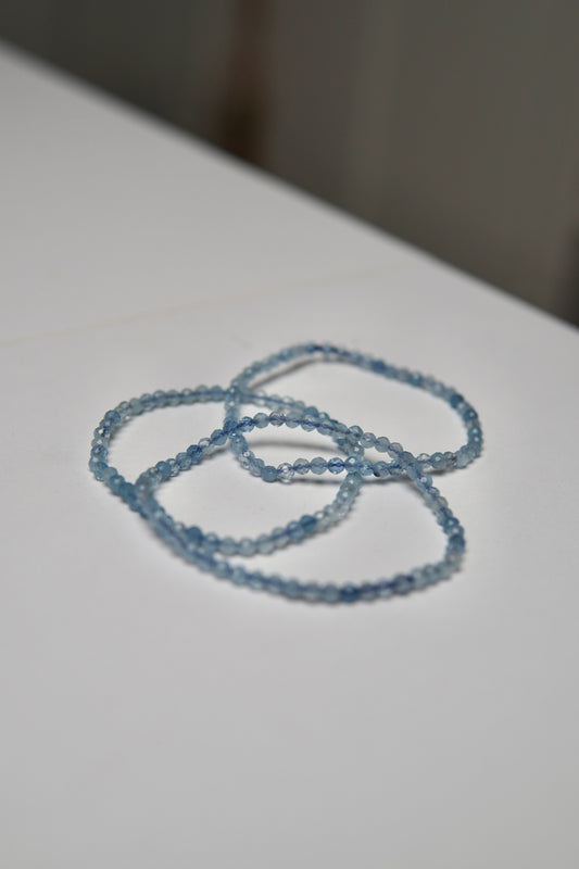 Facetttiert - Kugelarmband Aquamarin