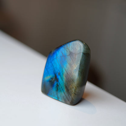 Flashy Labradorit Freeform - Klein