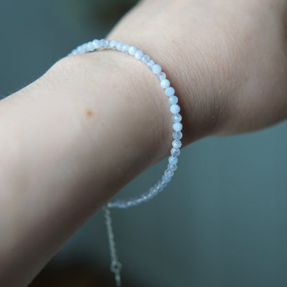 Chalcedon Armband mit Verschluss - Facetttiert