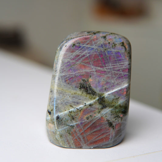 Purple Labradorit Freeform