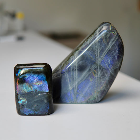 Purple Labradorit Freeform