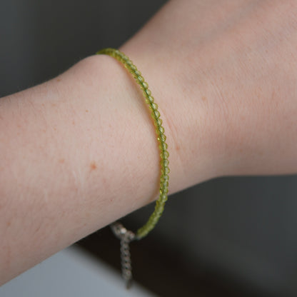 Peridot Armband mit Verschluss - Facetttiert