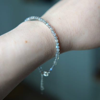 Labradorit Armband mit Verschluss - Facetttiert