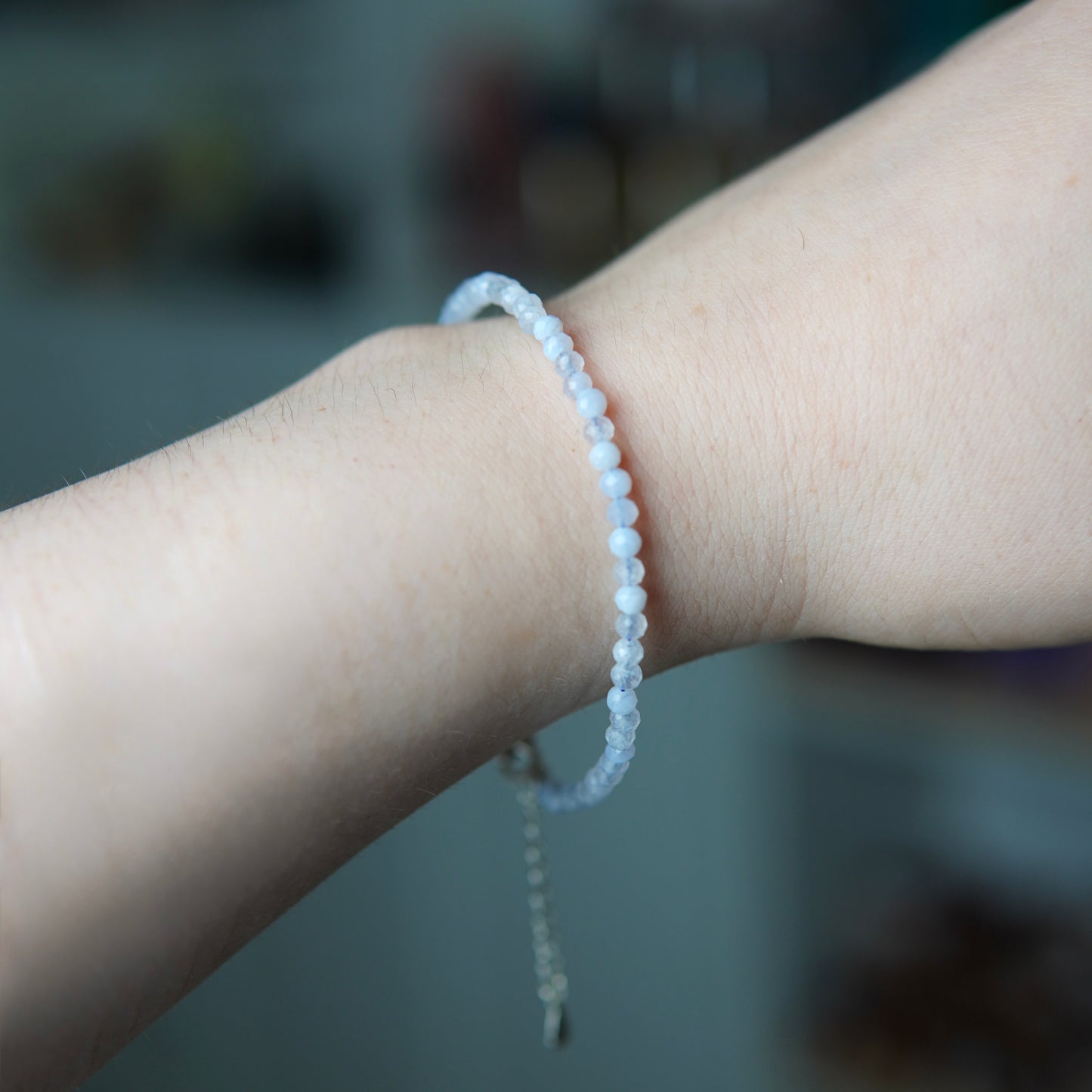 Chalcedon Armband mit Verschluss - Facetttiert