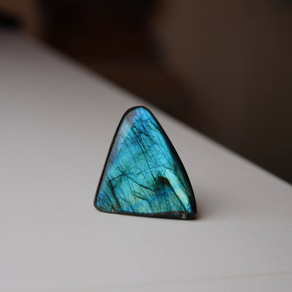 Flashy Labradorit Freeform - Klein