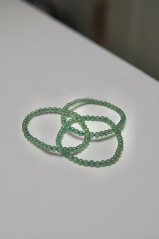 Aventurin Edelstein Kugelarmband mit glatten grünen Natursteinperlen