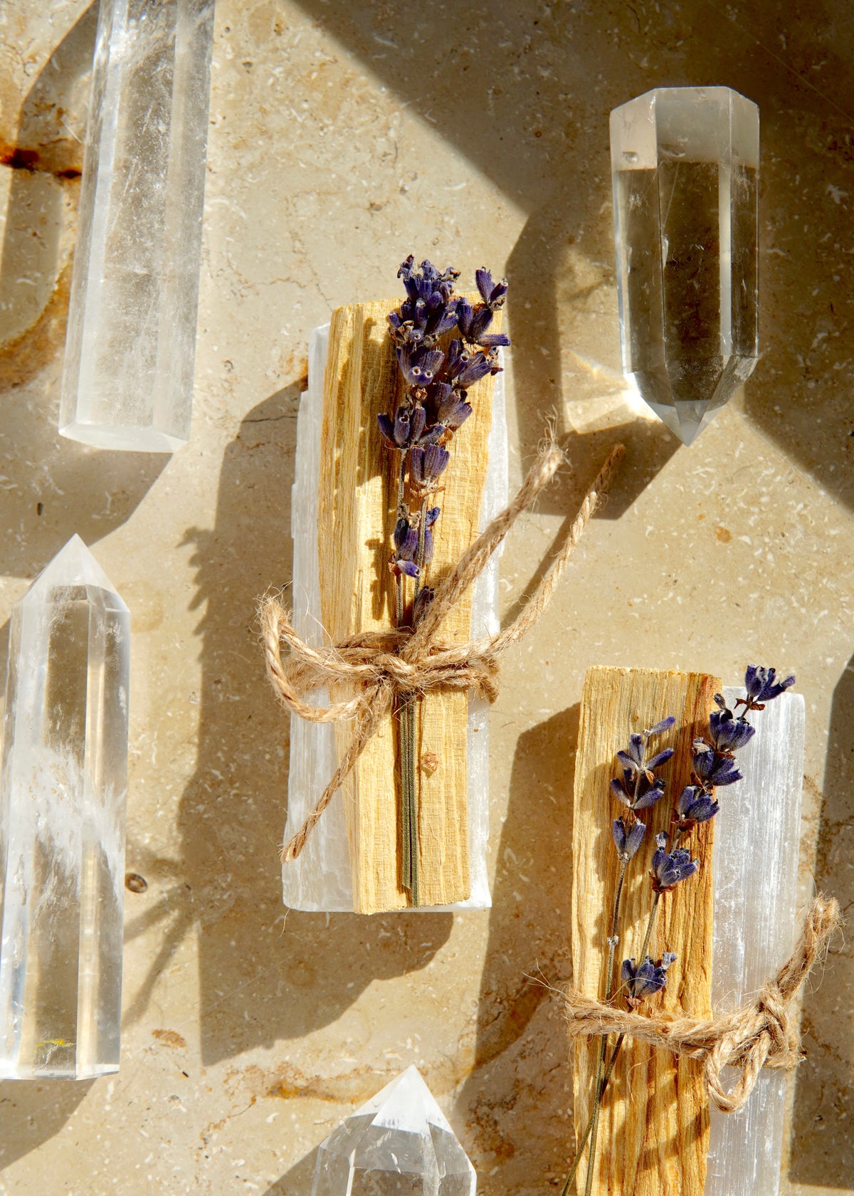 Palo Santo Bundle mit Lavendel und Selenit Geschenkeset zum Räuchern