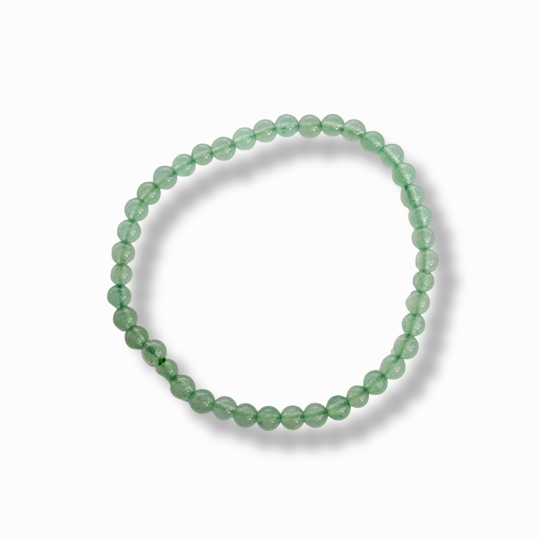 Kugelarmband mit polierten grünen Aventurinperlen.